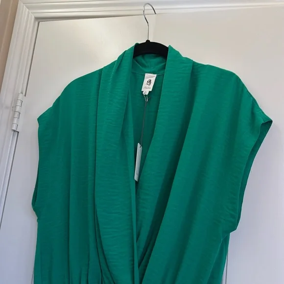 New Flawless Green Sleeveless Romper Size M - Picture 7 of 9